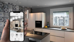 Read more about the article Smart Switches or Smart Bulbs: Choosing the Right Option